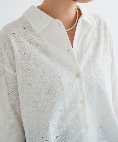 le.coeur blanc / ルクールブラン シャツ・ブラウス | ペイズリー刺繍ショートシャツ | 詳細28