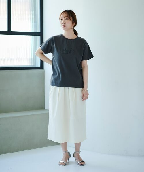 le.coeur blanc / ルクールブラン Tシャツ | 《手洗い可能》Plaisir発泡プリントロゴTシャツ | 詳細17