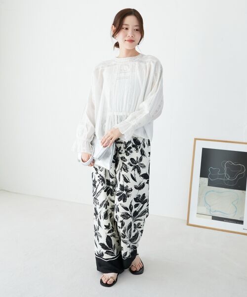 le.coeur blanc / ルクールブラン その他パンツ | フラワーパネルプリントイージーパンツ | 詳細13