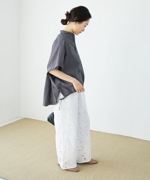 le.coeur blanc / ルクールブラン シャツ・ブラウス | 《手洗い可能》シアー麻シャンブレードロストギャザーシャツ | 詳細12