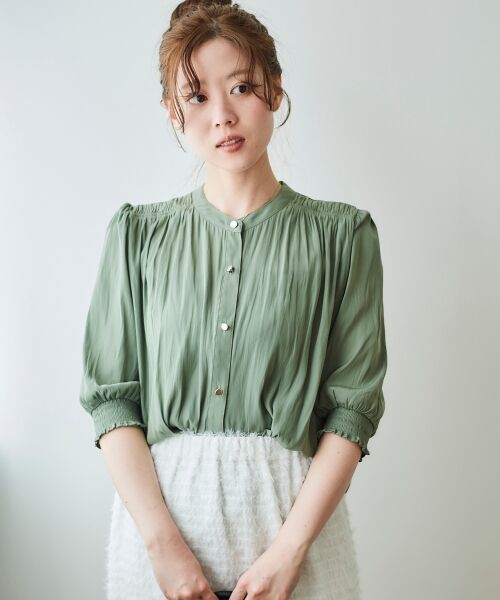 le.coeur blanc / ルクールブラン シャツ・ブラウス | パウダーサテン袖シャーリングブラウス | 詳細30