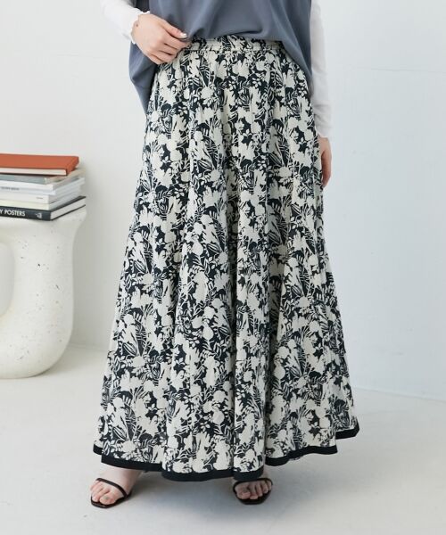 le.coeur blanc / ルクールブラン ロング・マキシ丈スカート | 《手洗い可能》Fanaka別注バイカラーフラワースカート | 詳細23
