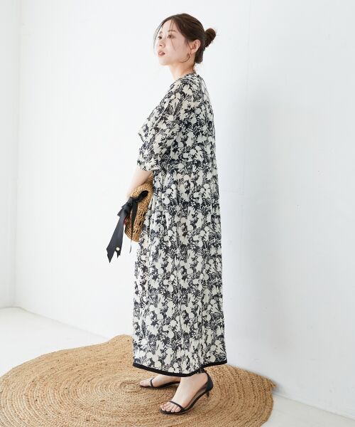 le.coeur blanc / ルクールブラン ロング・マキシ丈ワンピース | Fanaka別注バイカラーフラワーワンピース | 詳細17