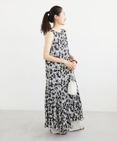 le.coeur blanc / ルクールブラン ロング・マキシ丈ワンピース | 《手洗い可能》Fanakaフラワーノースリワンピース | 詳細19