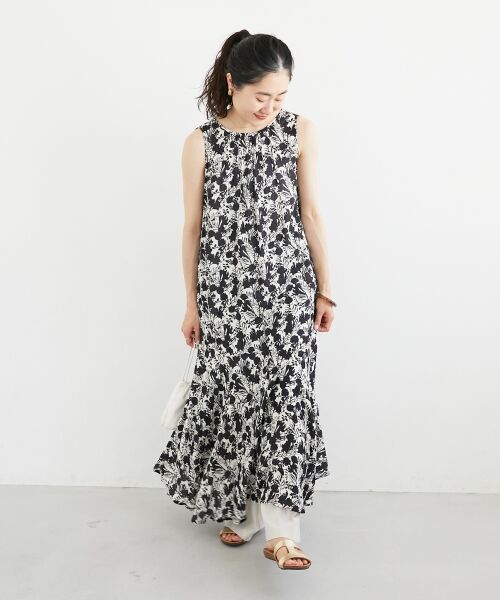 le.coeur blanc / ルクールブラン ロング・マキシ丈ワンピース | 《手洗い可能》Fanakaフラワーノースリワンピース | 詳細22