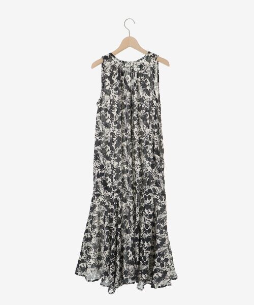 le.coeur blanc / ルクールブラン ロング・マキシ丈ワンピース | 《手洗い可能》Fanakaフラワーノースリワンピース | 詳細30