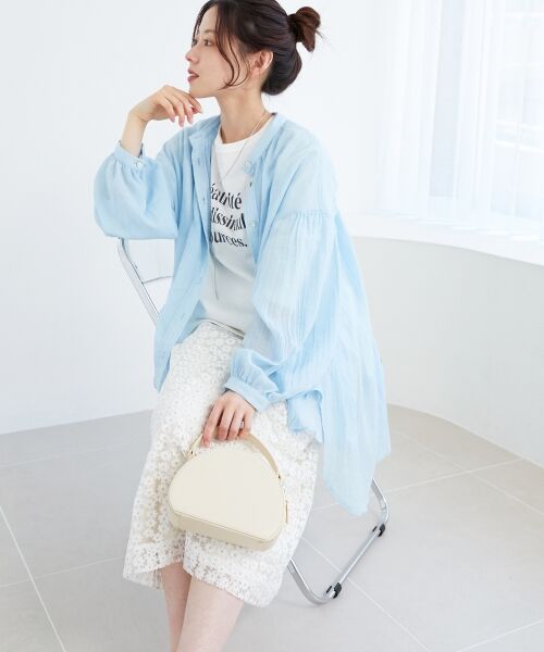 le. coeur blanc/ルクールブラン 《WEB限定アイテム》シアーガーゼバックギャザーシャツ サックス 38 le. coeur blanc/ルクールブラン 《WEB限定アイテム》シアーガーゼバックギャザーシャツ サックス 38
