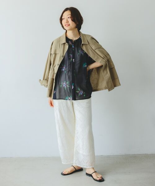 le.coeur blanc / ルクールブラン シャツ・ブラウス | 《WEB/一部店舗限定》KAZUMIDOIボタニカルノースリギャザーブラウス | 詳細11