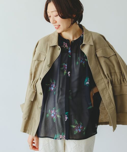 le.coeur blanc / ルクールブラン シャツ・ブラウス | 《WEB/一部店舗限定》KAZUMIDOIボタニカルノースリギャザーブラウス | 詳細13