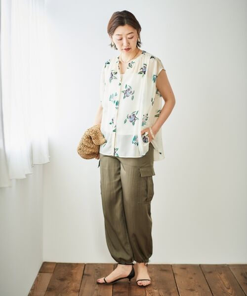 le.coeur blanc / ルクールブラン シャツ・ブラウス | 《WEB/一部店舗限定》KAZUMIDOIボタニカルノースリギャザーブラウス | 詳細20