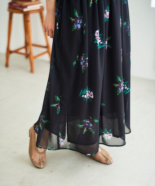 le.coeur blanc / ルクールブラン ロング・マキシ丈ワンピース | 《WEB/一部店舗限定アイテム》KAZUMIDOIボタニカルギャザーワンピース | 詳細7