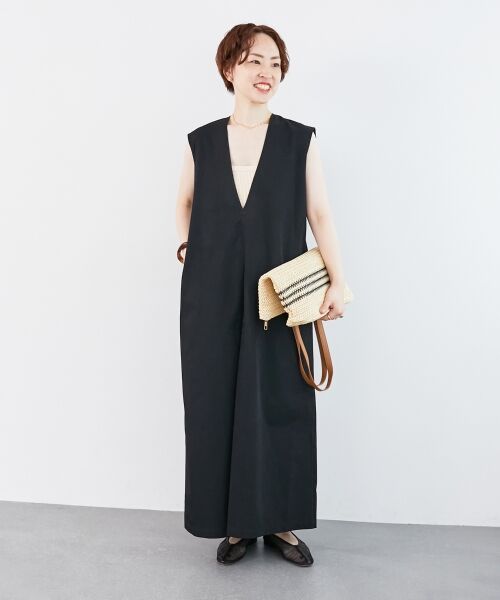 le. coeur blanc/ルクールブラン 《一部店舗/WEB限定》【vaneum】後ろフリルタックワンピース ブラック 38 le. coeur blanc/ルクールブラン 《一部店舗/WEB限定》【vaneum】後ろフリルタックワンピース ブラック 38