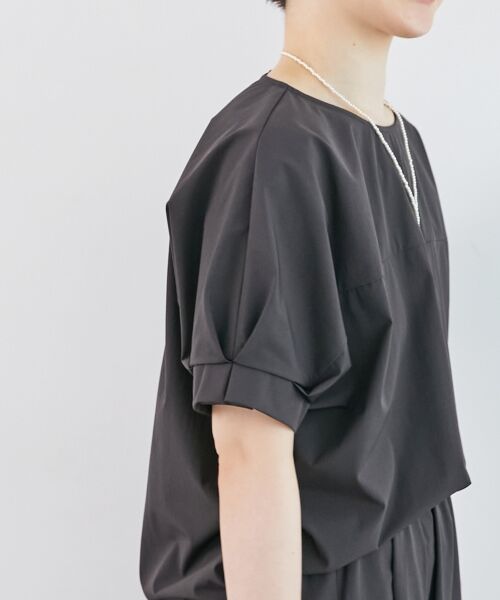 le.coeur blanc / ルクールブラン シャツ・ブラウス | 《接触冷感》ナイロンストレッチスリーブタックブラウス | 詳細25