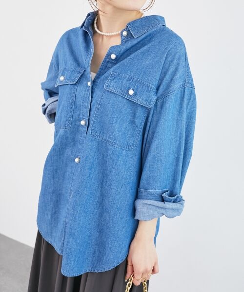 le.coeur blanc / ルクールブラン シャツ・ブラウス | 《軽いシャツ素材》パールボタンデニムシャツ | 詳細18