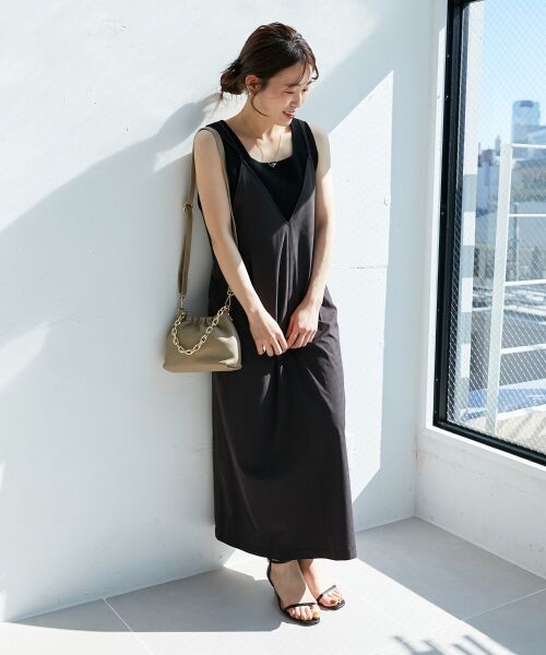 le.coeur blanc / ルクールブラン ロング・マキシ丈ワンピース | ナイロンVネックキャミワンピース | 詳細10