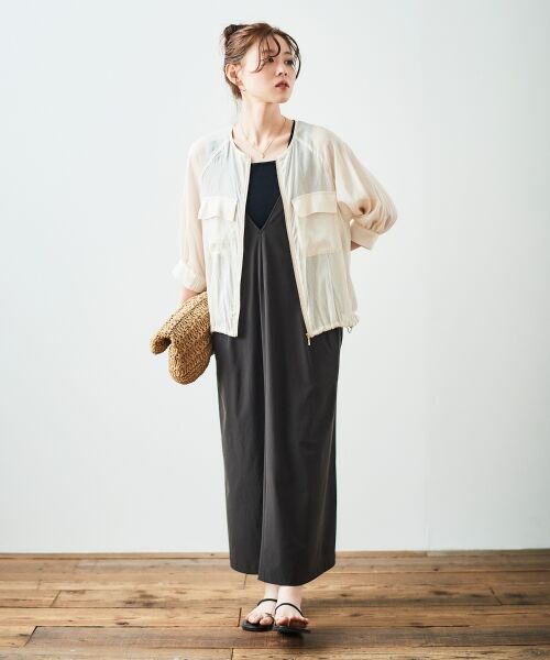 le.coeur blanc / ルクールブラン ロング・マキシ丈ワンピース | ナイロンVネックキャミワンピース | 詳細17