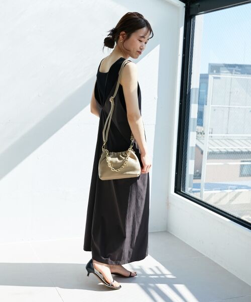 le.coeur blanc / ルクールブラン ロング・マキシ丈ワンピース | ナイロンVネックキャミワンピース | 詳細3