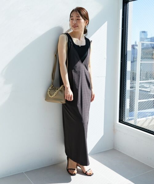 le.coeur blanc / ルクールブラン ロング・マキシ丈ワンピース | ナイロンVネックキャミワンピース | 詳細6