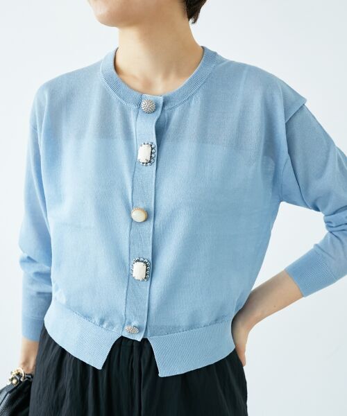 le.coeur blanc / ルクールブラン カーディガン・ボレロ | 《手洗い可能》TORRAZZO DONNAビジュー釦カーデ | 詳細2