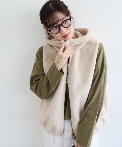 le. coeur blanc/ルクールブラン ファーフードベスト アイボリー 38 le. coeur blanc/ルクールブラン ファーフードベスト アイボリー 38