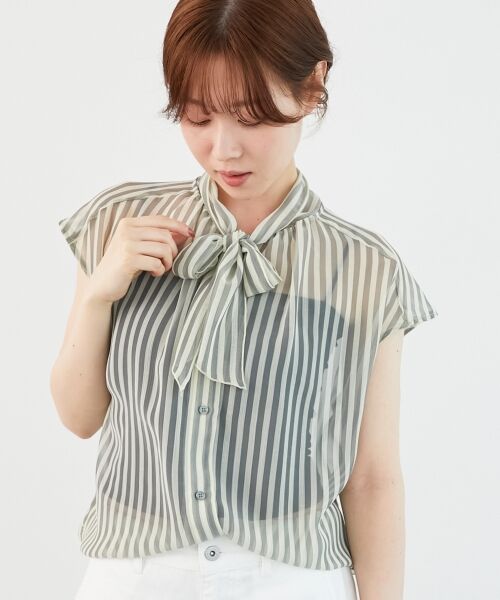 le.coeur blanc / ルクールブラン シャツ・ブラウス | 《手洗い可能》楊柳シアーストライプボウタイブラウス | 詳細2