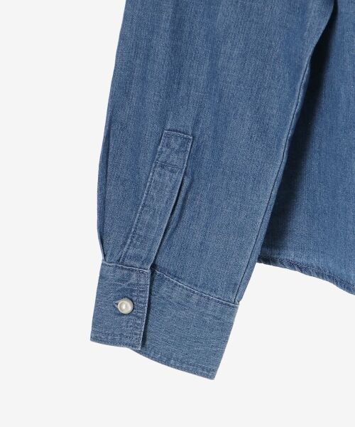 le.coeur blanc / ルクールブラン シャツ・ブラウス | 《軽い素材》パールボタンコンパクトデニムシャツ | 詳細30