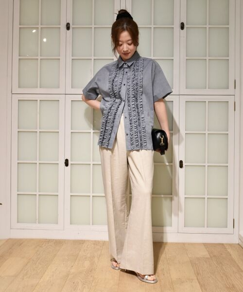 le.coeur blanc / ルクールブラン シャツ・ブラウス | 《1枚で着映え！》フロントフリルレギュラーカラー半袖シャツ | 詳細14