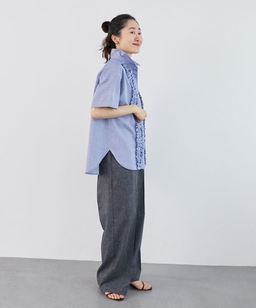 le.coeur blanc / ルクールブラン シャツ・ブラウス | 《1枚で着映え！》フロントフリルレギュラーカラー半袖シャツ | 詳細27