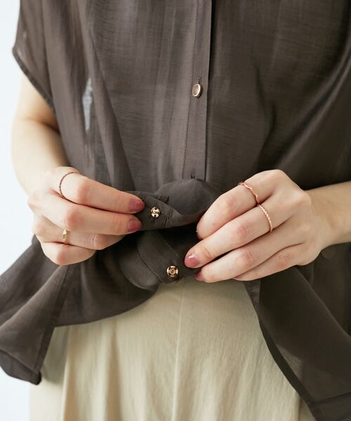 le.coeur blanc / ルクールブラン シャツ・ブラウス | 《手洗い可能》シアーギャザーフレンチ2wayブラウス | 詳細4