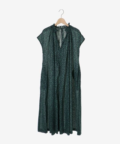 le.coeur blanc / ルクールブラン ロング・マキシ丈ワンピース | 《手洗い可能》フラワープリントネックギャザーワンピース | 詳細13