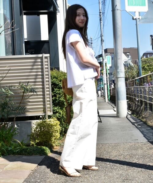 le.coeur blanc / ルクールブラン シャツ・ブラウス | 《手洗い可能》TORRAZZO DONNAフラワーモチーフフレンチスリーブ | 詳細17