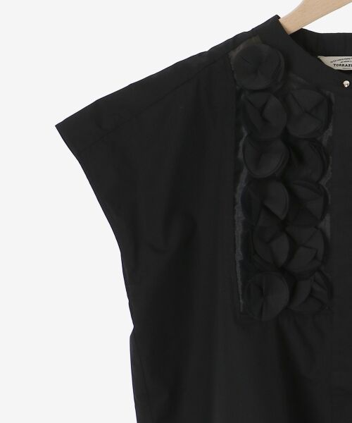 le.coeur blanc / ルクールブラン シャツ・ブラウス | 《手洗い可能》TORRAZZO DONNAフラワーモチーフフレンチスリーブ | 詳細23