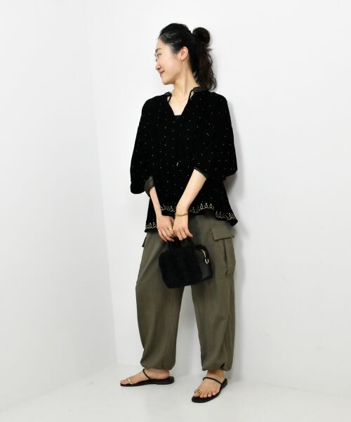 le.coeur blanc / ルクールブラン シャツ・ブラウス | TORRAZZO DONNAベロア刺繍ブラウス | 詳細8