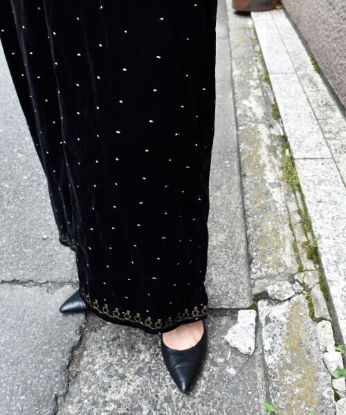 le.coeur blanc / ルクールブラン ロング・マキシ丈ワンピース | TORRAZZO DONNAベロア刺繍ワンピース | 詳細18