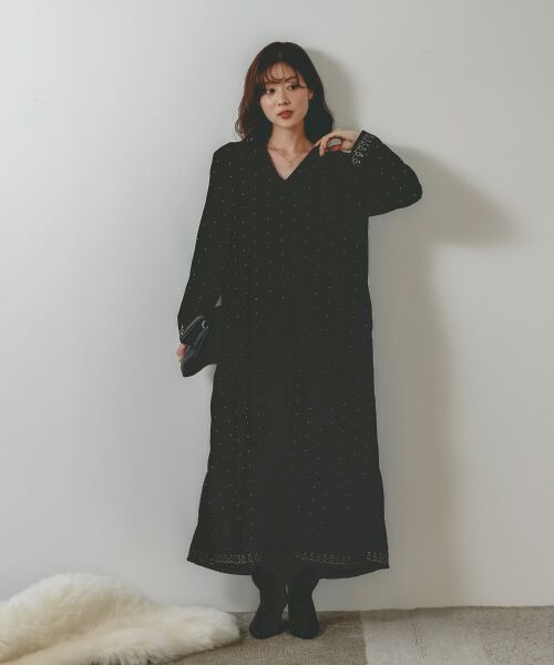 le.coeur blanc / ルクールブラン ロング・マキシ丈ワンピース | TORRAZZO DONNAベロア刺繍ワンピース | 詳細4