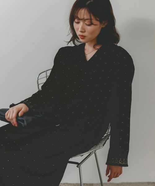 le.coeur blanc / ルクールブラン ロング・マキシ丈ワンピース | TORRAZZO DONNAベロア刺繍ワンピース | 詳細7