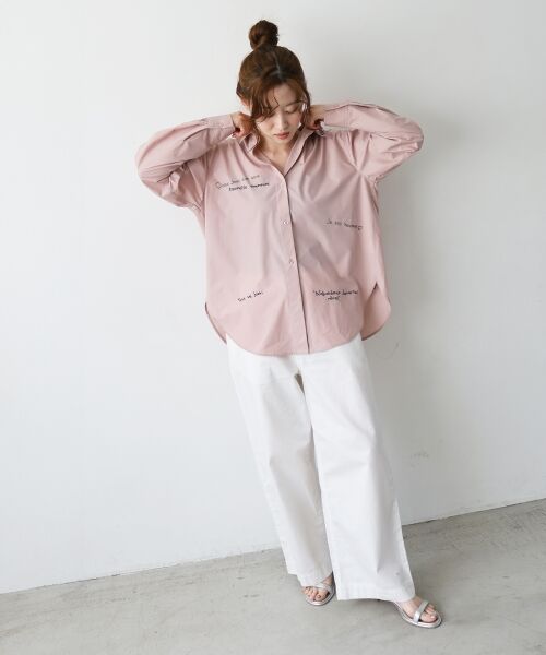 le.coeur blanc / ルクールブラン シャツ・ブラウス | 《WEB限定アイテム》レタリング刺繍シャツ | 詳細11