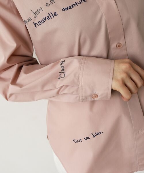 le.coeur blanc / ルクールブラン シャツ・ブラウス | 《WEB限定アイテム》レタリング刺繍シャツ | 詳細5