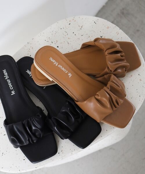 le.coeur blanc / ルクールブラン サンダル | 《WEB限定アイテム》ギャザーフラットサンダル | 詳細2