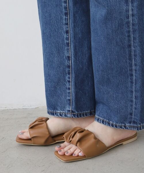 le.coeur blanc / ルクールブラン サンダル | 《WEB限定アイテム》ギャザーフラットサンダル | 詳細6