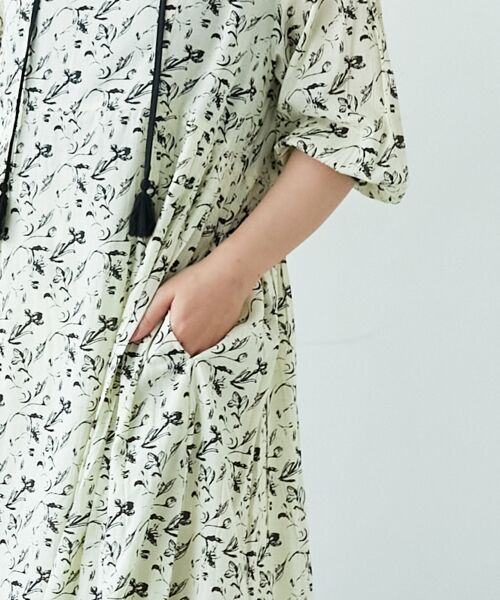 le.coeur blanc / ルクールブラン ロング・マキシ丈ワンピース | フラワーモチーフスキッパーワンピース | 詳細4