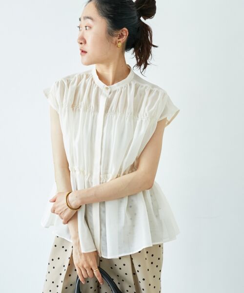 le.coeur blanc / ルクールブラン シャツ・ブラウス | 《程よいシアー感》シャーリングギャザーフレンチブラウス | 詳細3