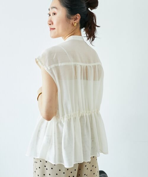 le.coeur blanc / ルクールブラン シャツ・ブラウス | 《程よいシアー感》シャーリングギャザーフレンチブラウス | 詳細5