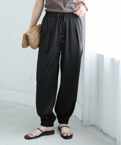 le.coeur blanc / ルクールブラン その他パンツ | 《なめらかな肌あたり》サテンジョガーパンツ