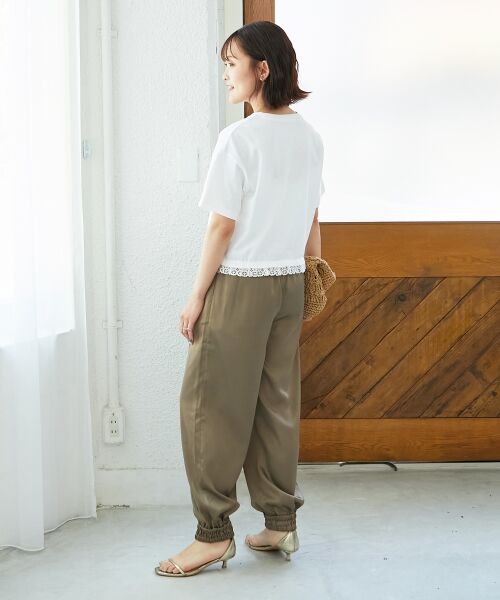 le.coeur blanc / ルクールブラン その他パンツ | 《なめらかな肌あたり》サテンジョガーパンツ | 詳細12