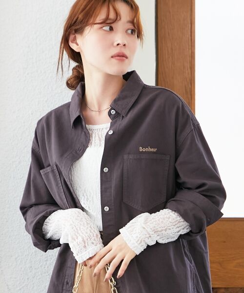 le.coeur blanc / ルクールブラン シャツ・ブラウス | 刺繍カラーダブルポケットオーバーシャツ | 詳細25