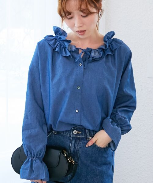 le.coeur blanc / ルクールブラン シャツ・ブラウス | フリルネックデニムブラウス | 詳細13