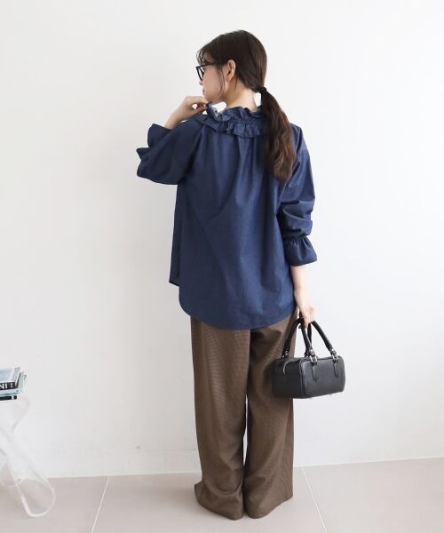le.coeur blanc / ルクールブラン シャツ・ブラウス | フリルネックデニムブラウス | 詳細25