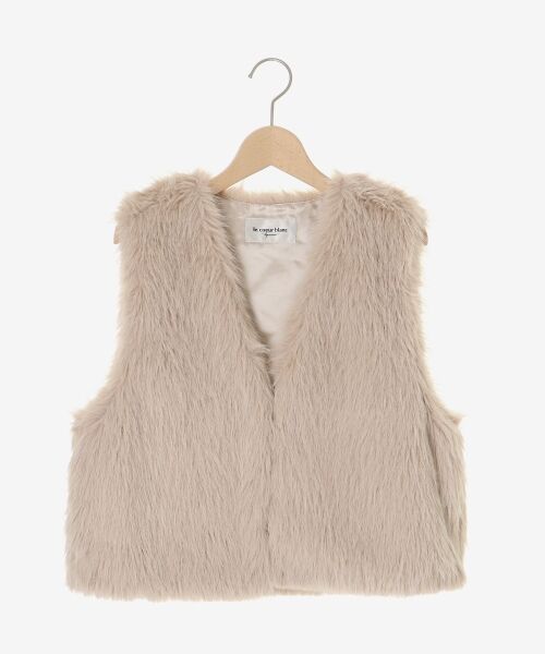 FILA♡【美品❣️】ふわふわフェイクファーのフーディベストＬ FILA♡【美品❣️】ふわふわフェイクファーのフーディベストL