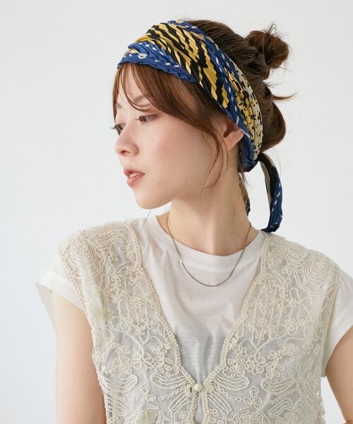 le.coeur blanc / ルクールブラン バンダナ・スカーフ | 《WEB限定アイテム》アニマルプリントプリーツスカーフ | 詳細2